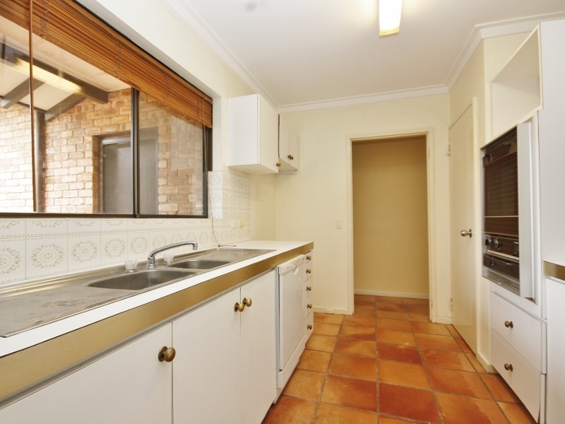 5 Loch Street, Claremont WA 6010