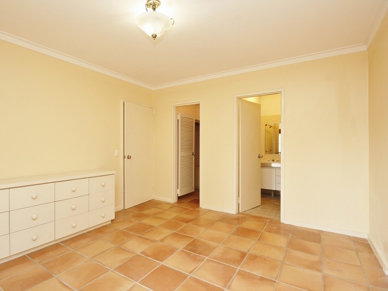 5 Loch Street, Claremont WA 6010