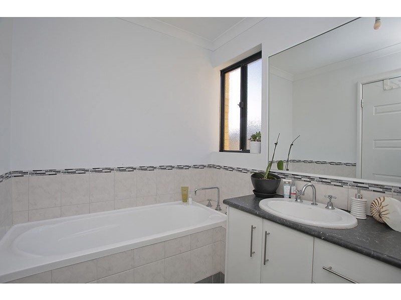 7/145 Herdsman Parade, Wembley WA 6014