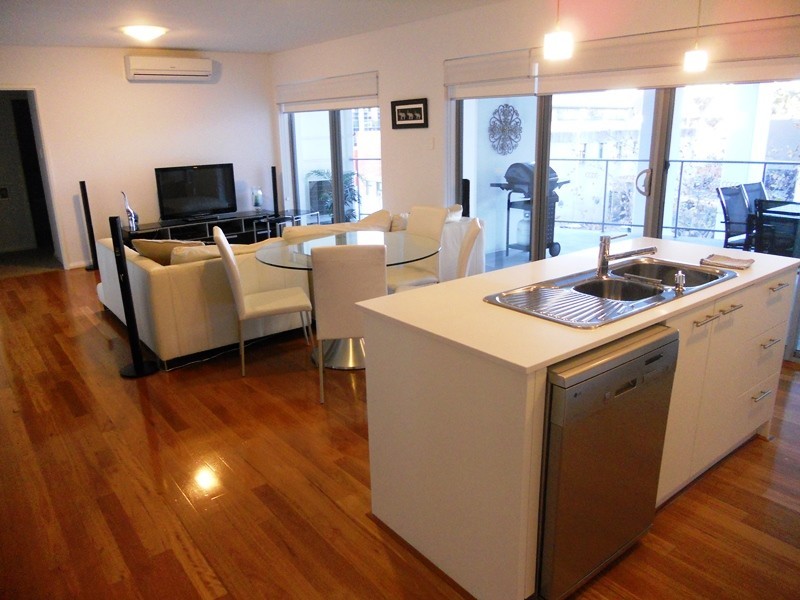 2/1 Coolgardie Street, West Perth WA 6005