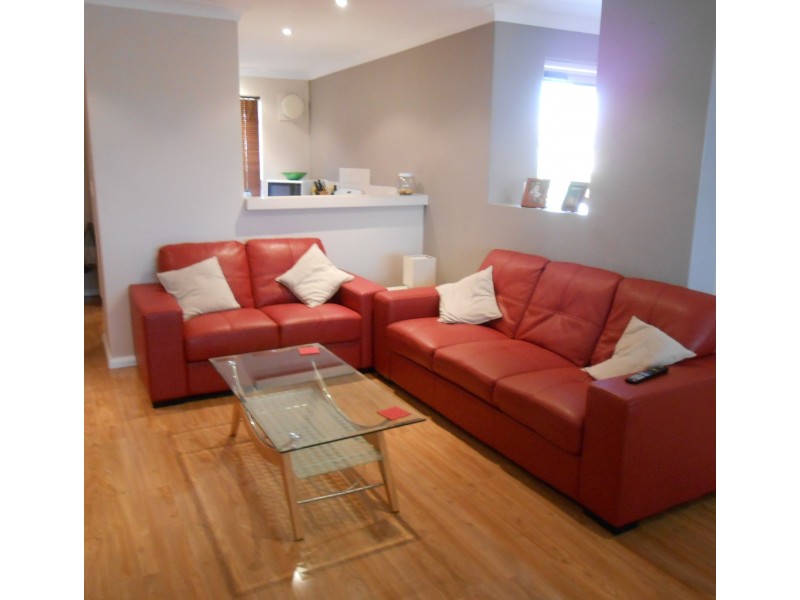 K21/45 King George Street, Victoria Park WA 6100