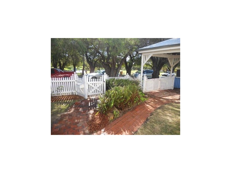 7 Mitford Street, Swanbourne WA 6010