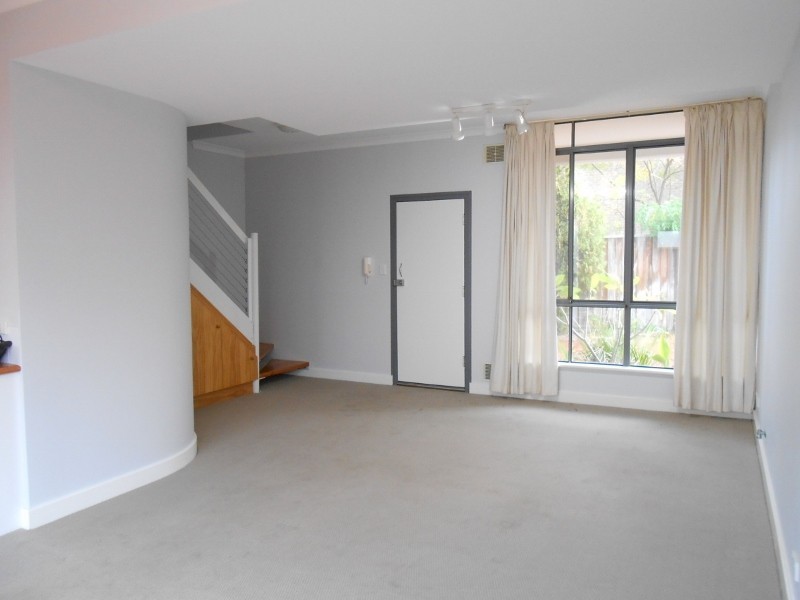 2/122 Carr Street, West Perth WA 6005