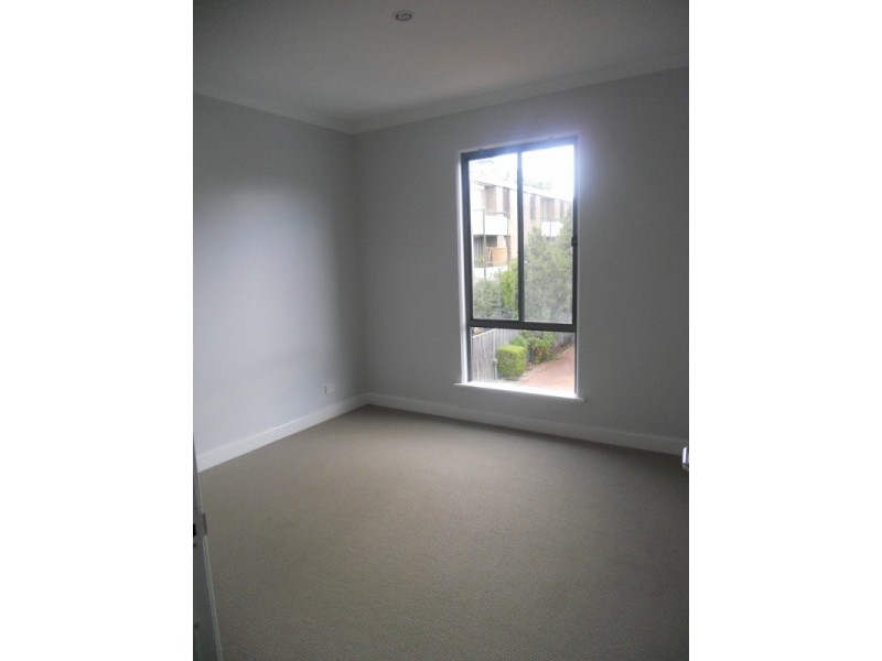 2/122 Carr Street, West Perth WA 6005