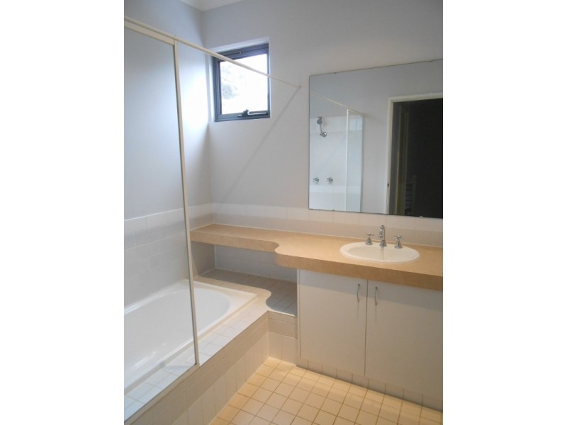 2/122 Carr Street, West Perth WA 6005