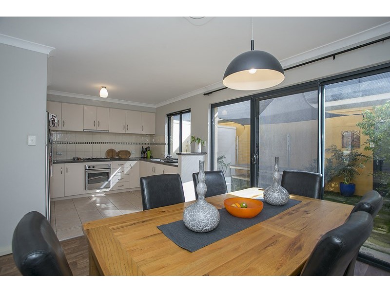 9 Hicks Street, North Fremantle WA 6159