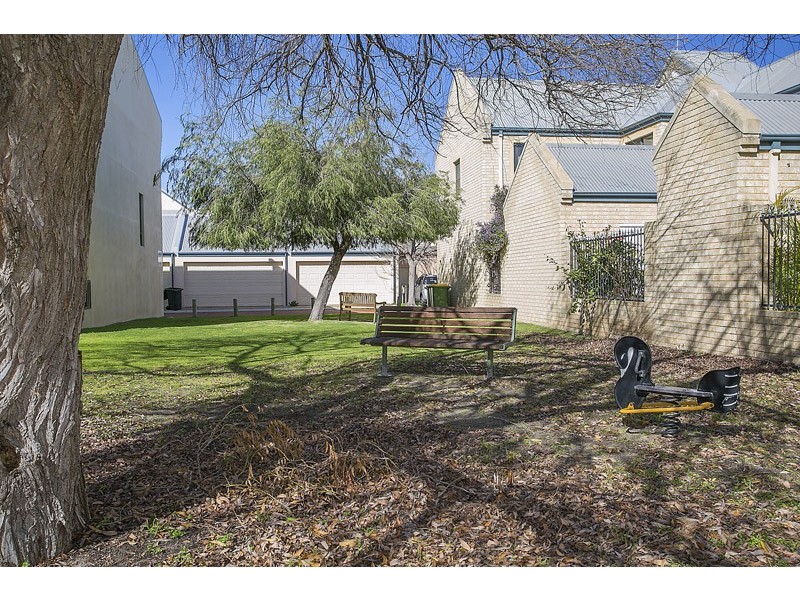 9 Hicks Street, North Fremantle WA 6159