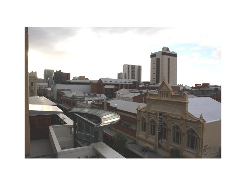 2J/811 Hay Street, Perth WA 6000