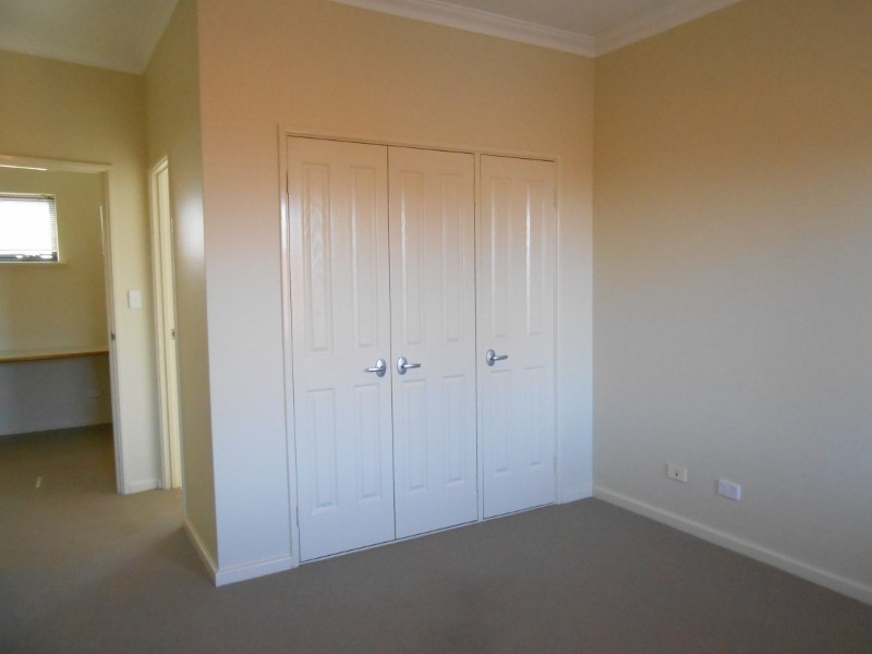 2/138 Robert Street, Como WA 6152