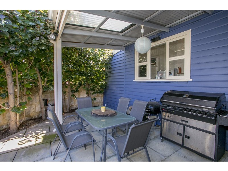 97 Wray Avenue, Fremantle WA 6160