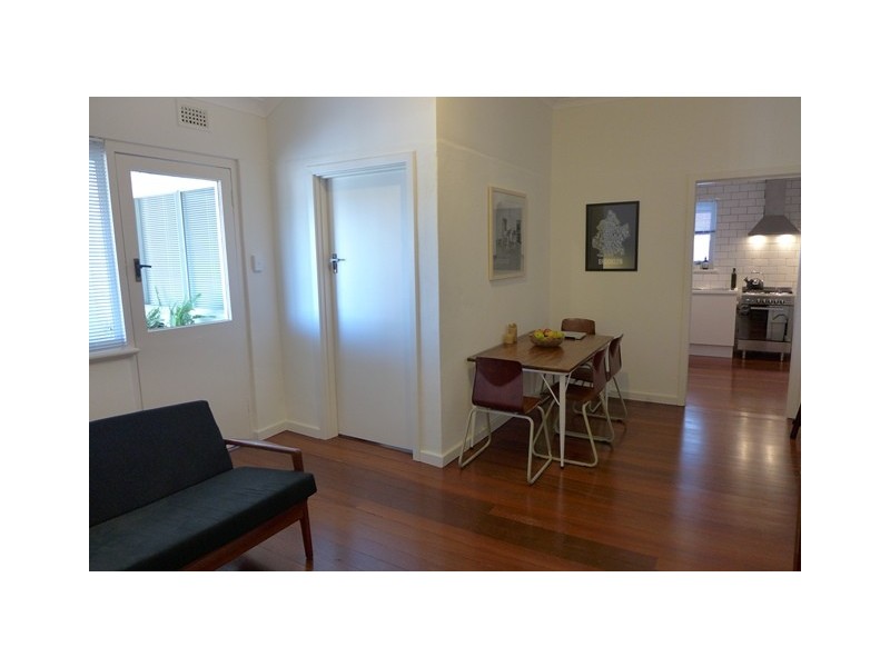 23/15 Eric Street, Cottesloe WA 6011