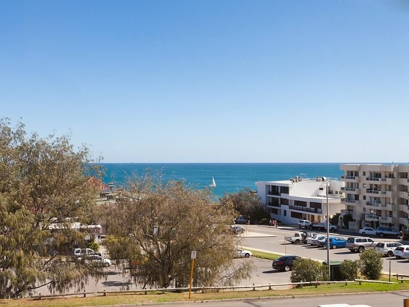 23/15 Eric Street, Cottesloe WA 6011