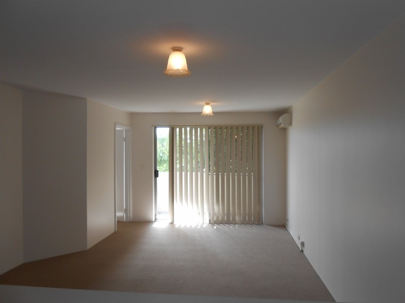 K10/45 King George Street, Victoria Park WA 6100