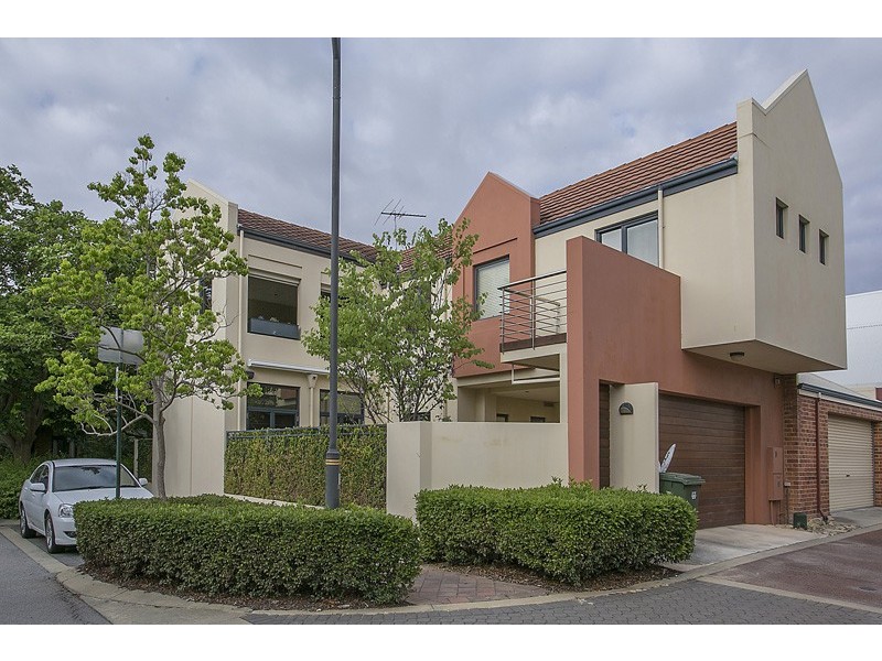 7 Jasmine Avenue, Subiaco WA 6008
