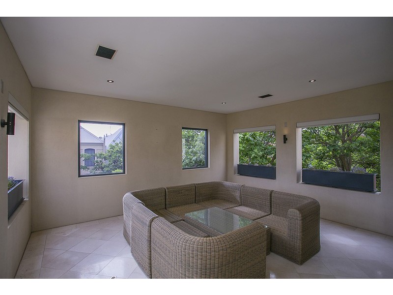 7 Jasmine Avenue, Subiaco WA 6008