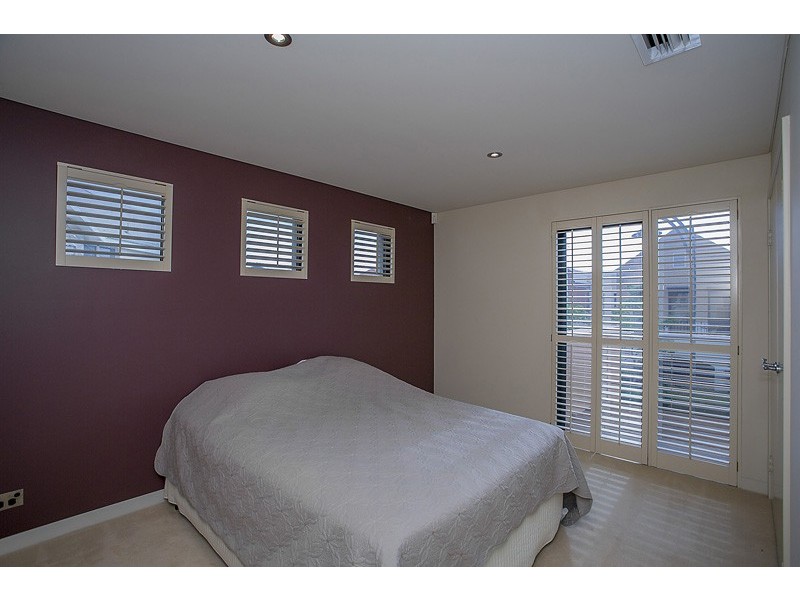 7 Jasmine Avenue, Subiaco WA 6008
