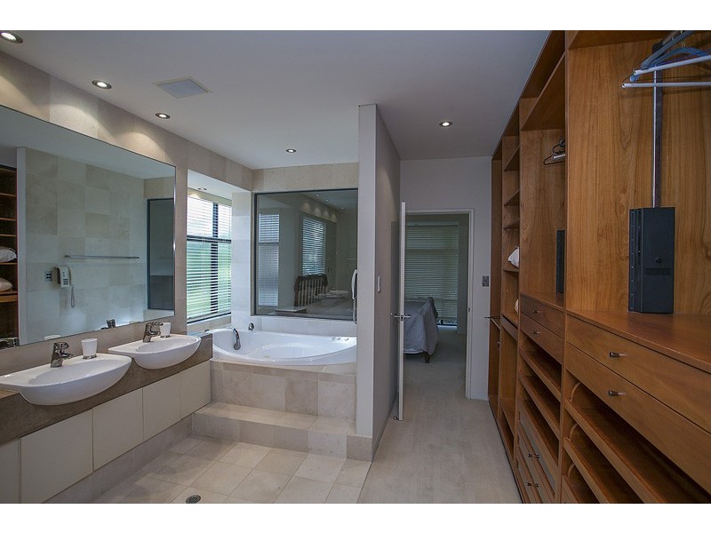 7 Jasmine Avenue, Subiaco WA 6008