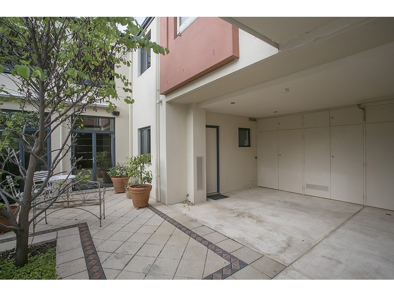 7 Jasmine Avenue, Subiaco WA 6008