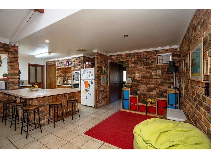 33 Risley Way, Carine WA 6020