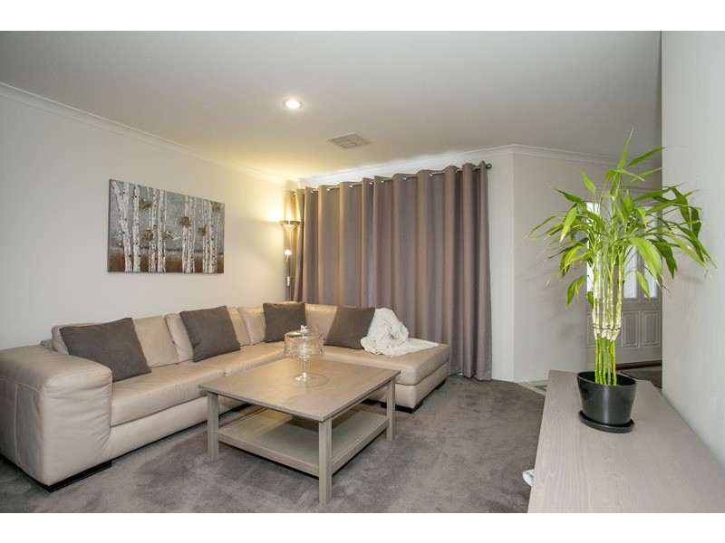 40 Downey Drive, Manning WA 6152