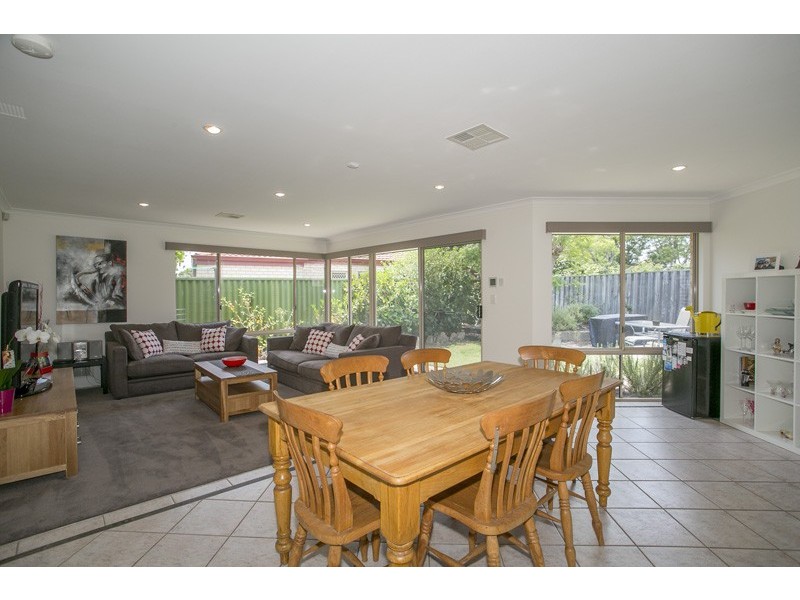 40 Downey Drive, Manning WA 6152