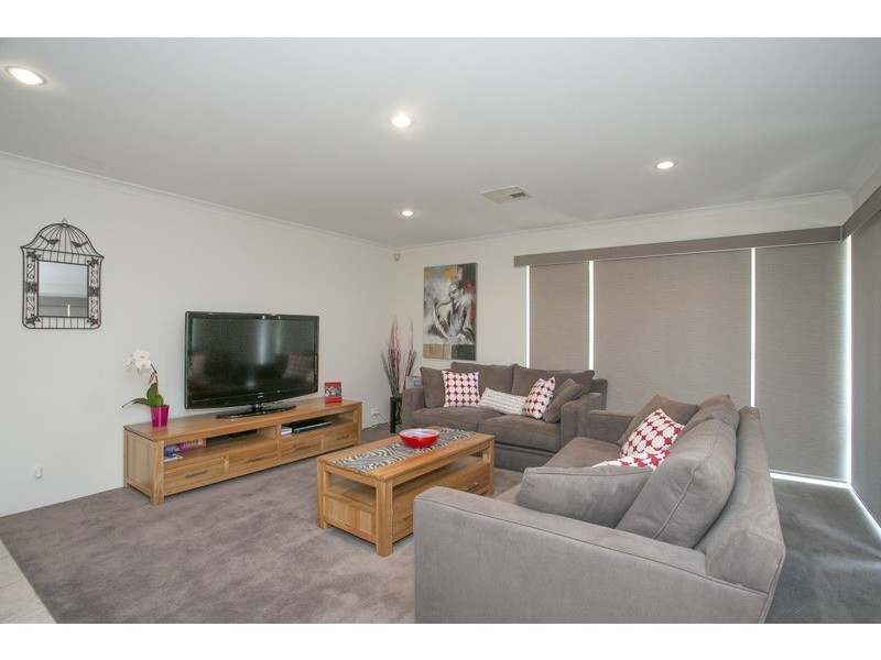 40 Downey Drive, Manning WA 6152