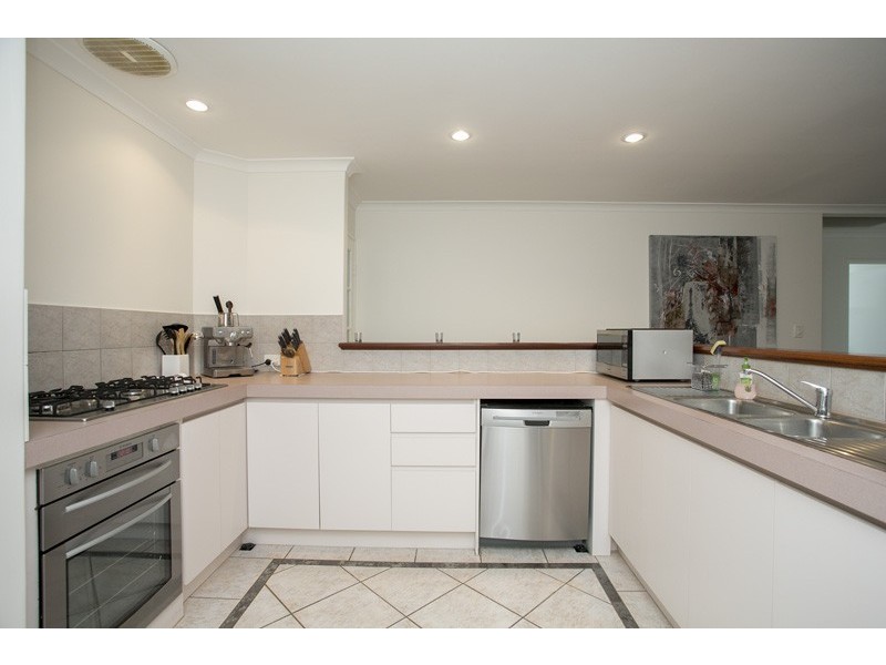 40 Downey Drive, Manning WA 6152