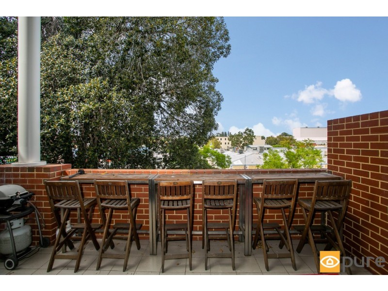 4/380 Roberts Road, Subiaco WA 6008