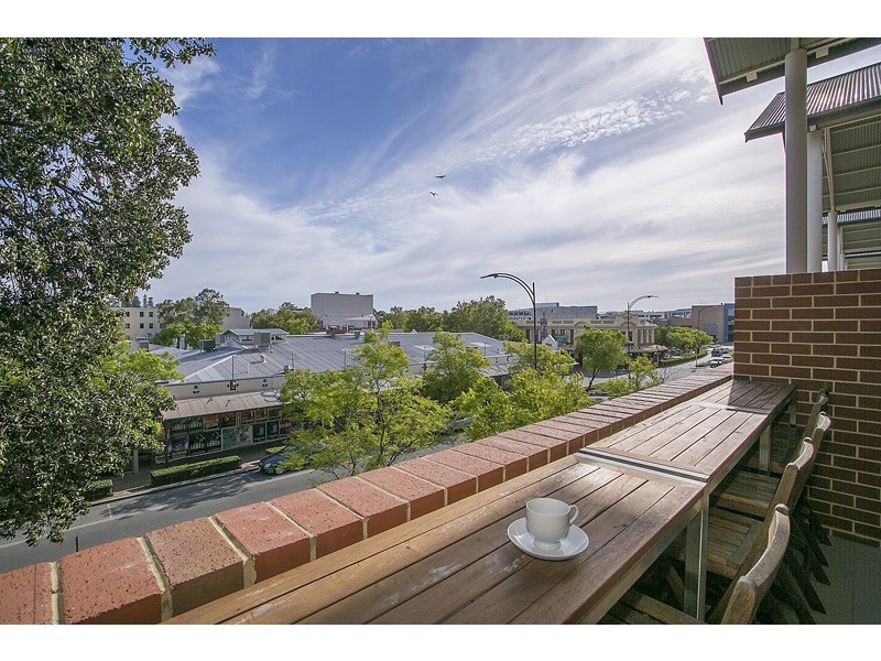4/380 Roberts Road, Subiaco WA 6008
