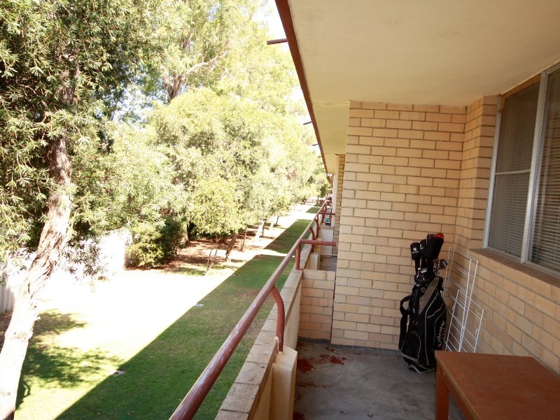 71/99 Herdsman Parade, Wembley WA 6014