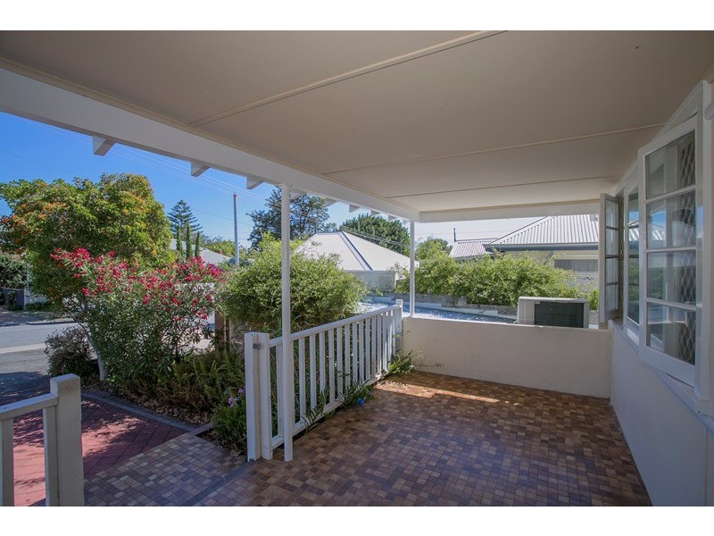 9 Jameson Street, Mosman Park WA 6012