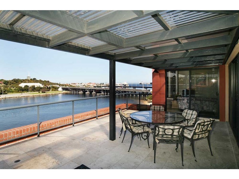 501/6 Doepel Street, North Fremantle WA 6159