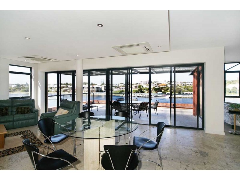 501/6 Doepel Street, North Fremantle WA 6159