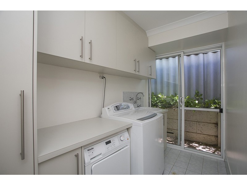 7 Loncar Rise, Gwelup WA 6018