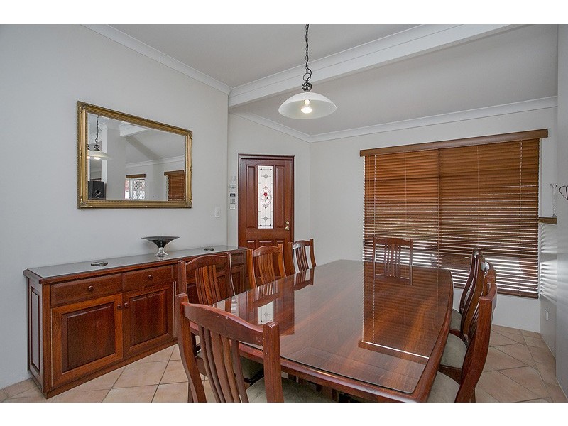 7 Loncar Rise, Gwelup WA 6018