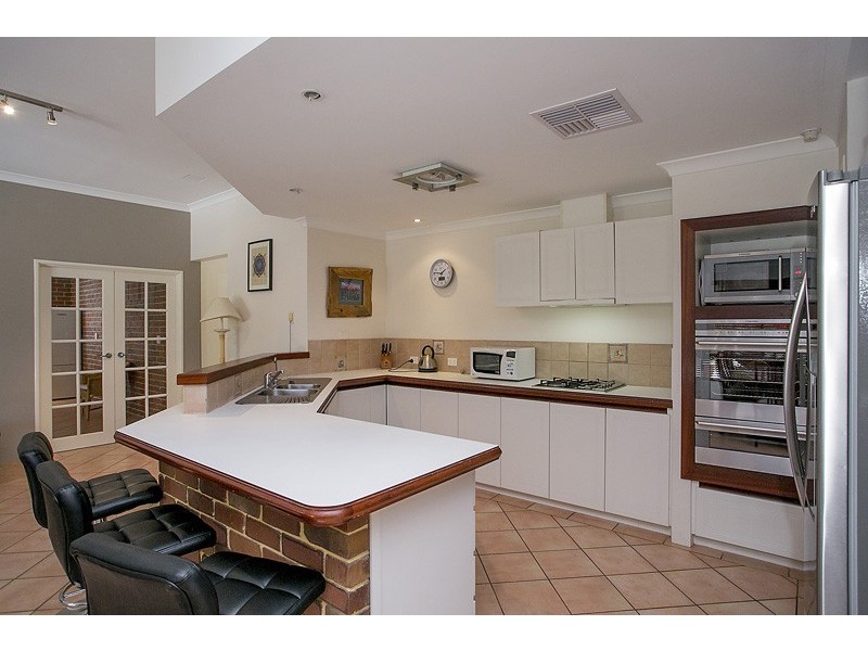 7 Loncar Rise, Gwelup WA 6018