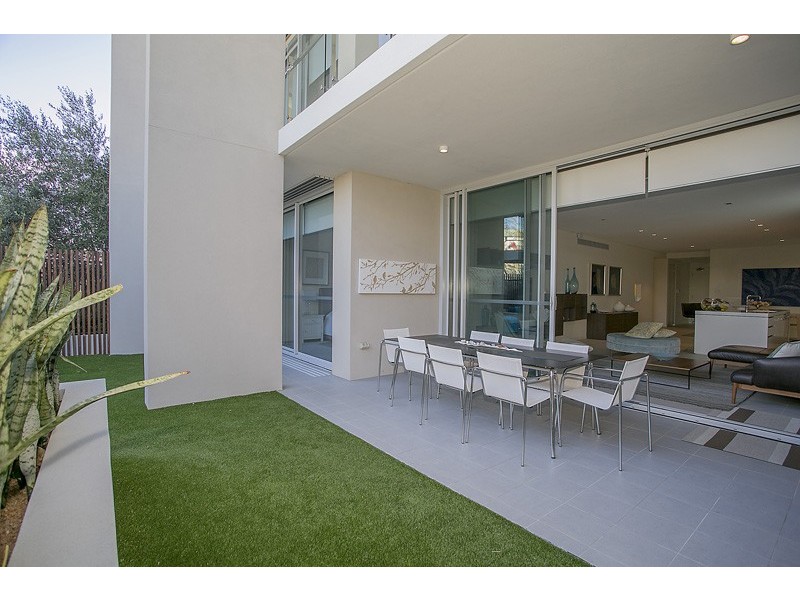 31/11 Leighton Beach Boulevard, North Fremantle WA 6159