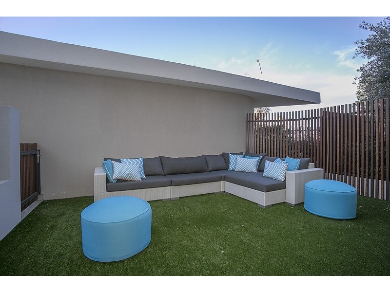 31/11 Leighton Beach Boulevard, North Fremantle WA 6159