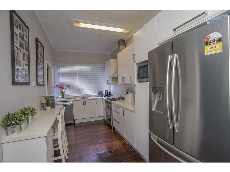 128 Grand Promenade, Doubleview WA 6018