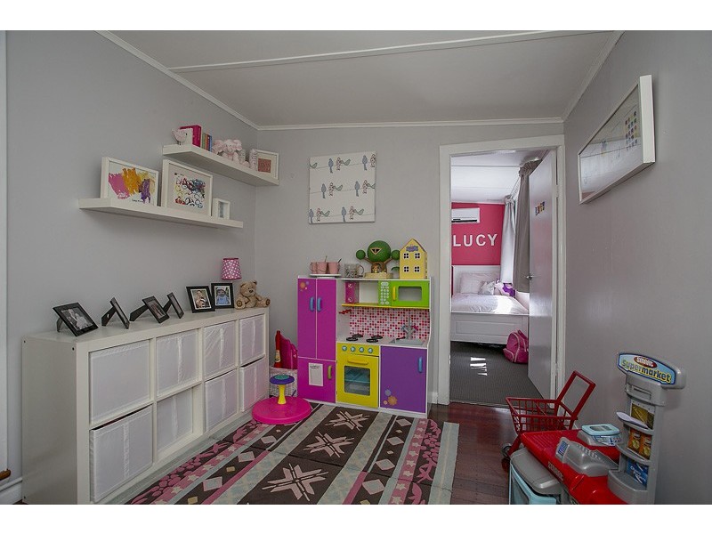 128 Grand Promenade, Doubleview WA 6018