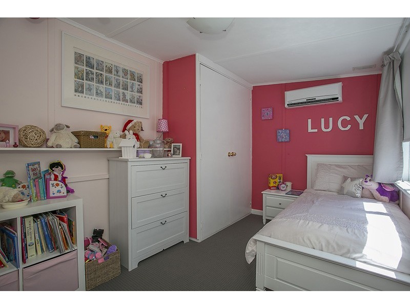 128 Grand Promenade, Doubleview WA 6018