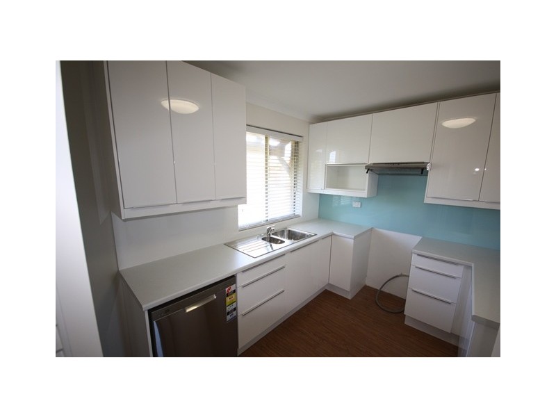 K23/45 King George, Victoria Park WA 6100