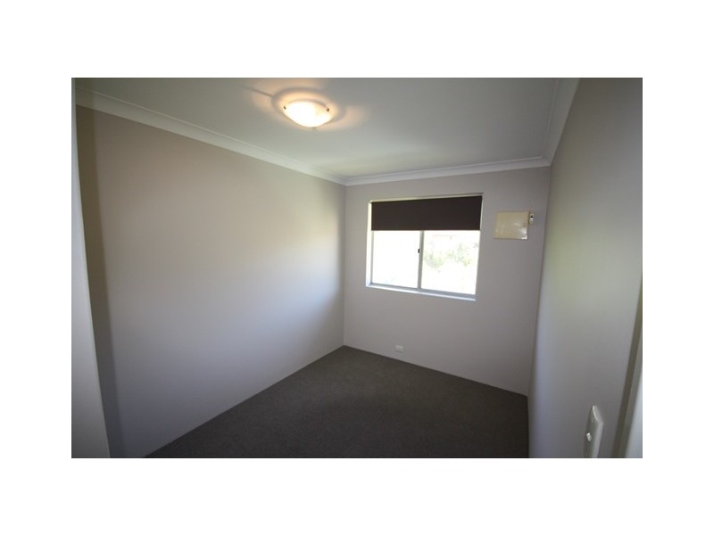 K23/45 King George, Victoria Park WA 6100