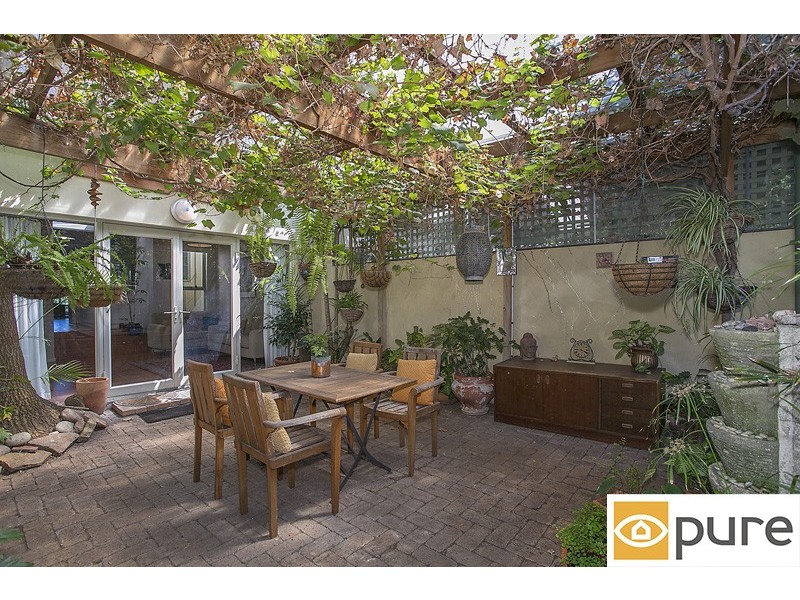 68a Robinson Avenue, Perth WA 6000