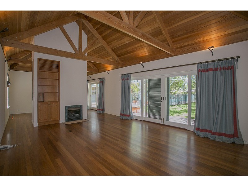 32 Riley Road, Claremont WA 6010