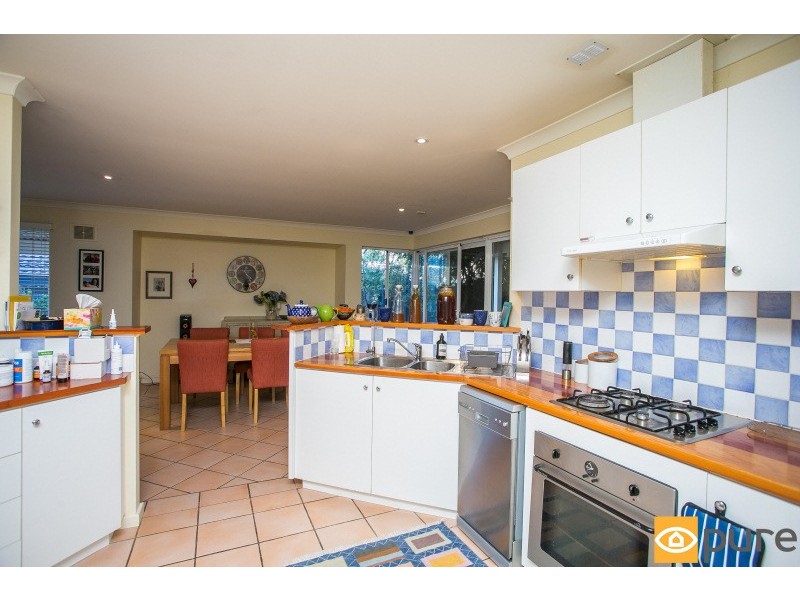 77b Davies Road, Claremont WA 6010