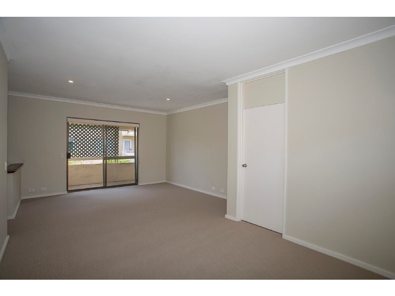 2/15 Princess Road, Crawley WA 6009