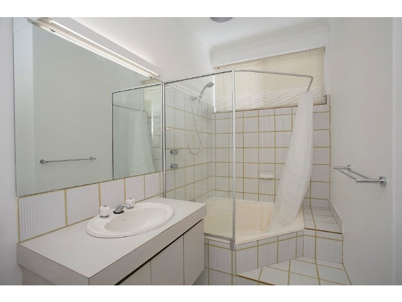 2/15 Princess Road, Crawley WA 6009