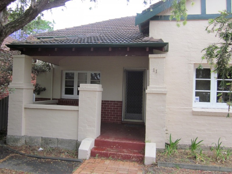 11 Monk Street, Kensington WA 6151