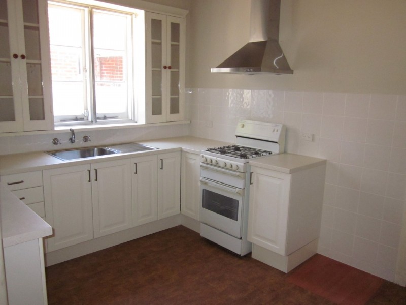 11 Monk Street, Kensington WA 6151